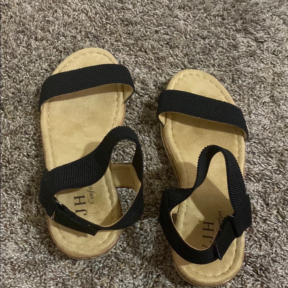Women’s Black Sandals